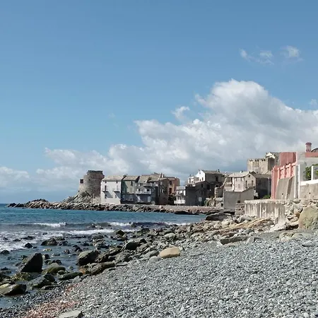 Casa Luciani Erbalunga (Corsica)